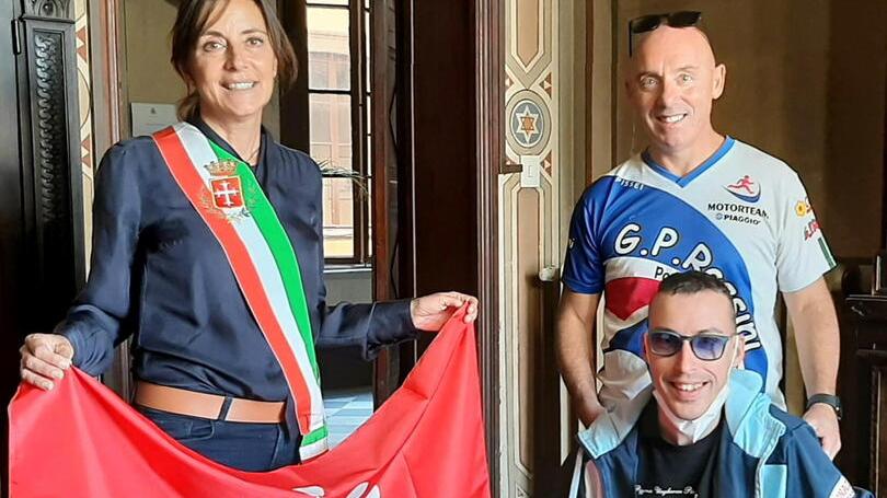 Federico e Francesco, alla maratona di New York con la bandiera di Pisa