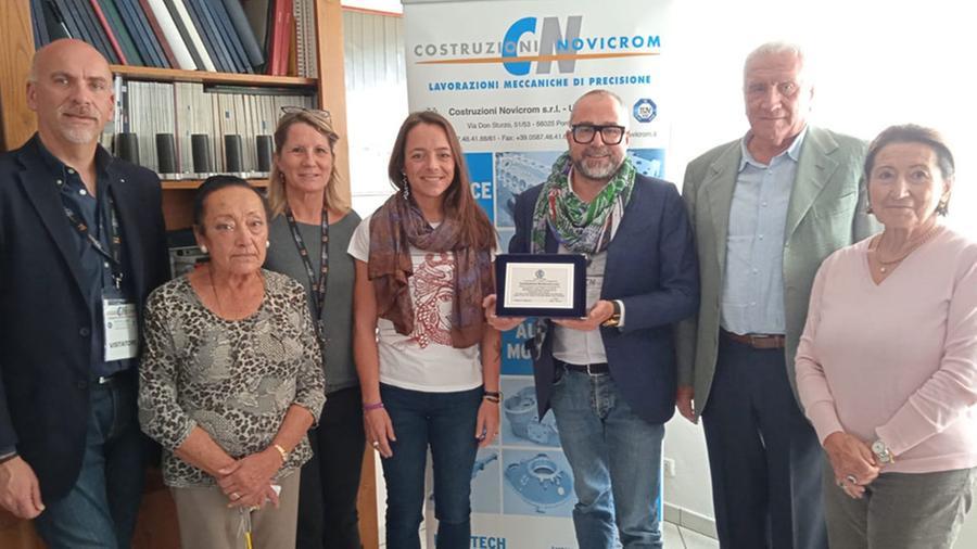 
	Da sinistra Gabriella Parrini, Benedetta Bellucci, Sara Gentile, il sindaco Matteo Franconi, Francesco Gentile e Ileana Parrini

