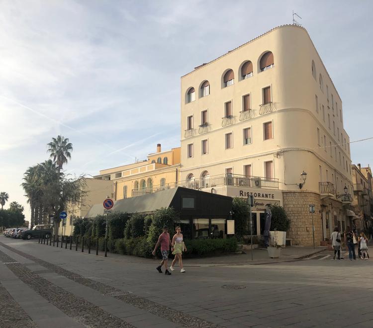 Piano delle alienazioni, asta del Comune di Alghero per immobili e terreni 