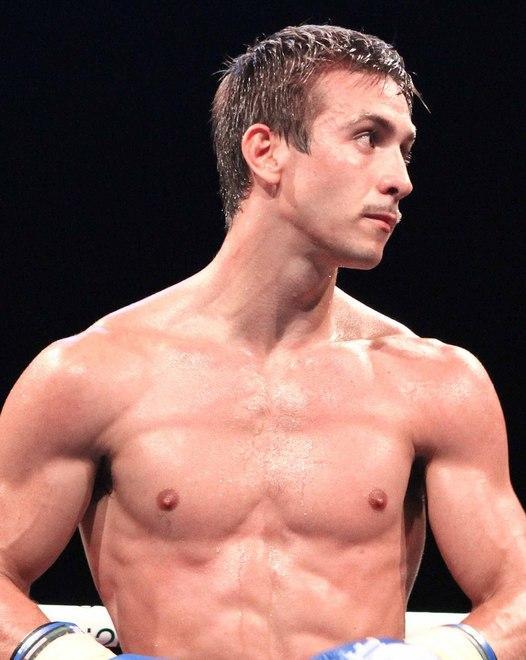 Caccia sul ring aspettando il tricolore, Duran al microfono