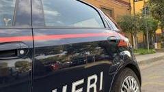 Carabiniere spara e uccide il comandante e si barrica in caserma nel Comasco