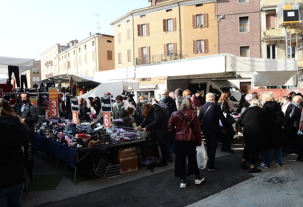 Sassuolo. «Sicurezza al mercato? I controlli ci sono Tanto rumore per nulla» 