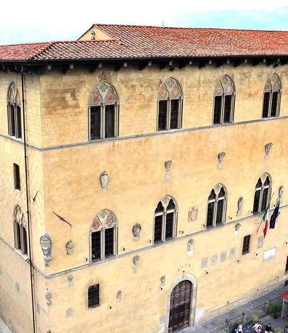 Palazzo pretorio, sede del tribunale di Pistoia