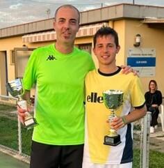 Nella foto Domingo Nocenti (a sinistra) e il giovane vincitore Dario Franceschini