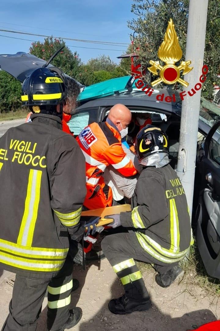 Alghero, incidente sulla provinciale 42: due feriti