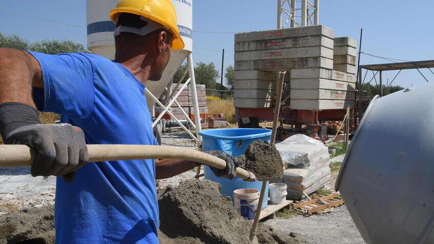 Patto tra industriali e banca a Pisa: «Finanziamenti più facili per non chiudere le imprese»