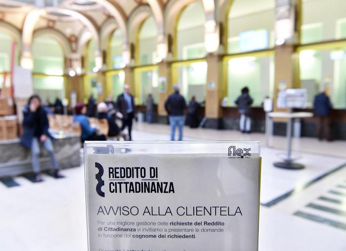 Denunciati 44 “furbetti” dalla Finanza