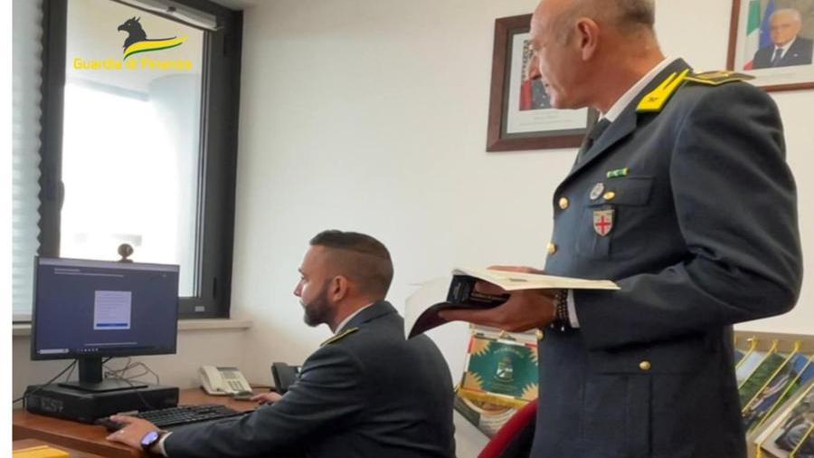 Olbia, con le fatture false di una società fantasma 8 persone hanno evaso il fisco per 3 milioni di euro