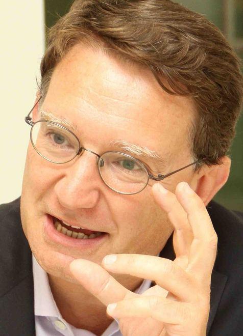 «Serve un nuovo modello di governo per questa Regione»