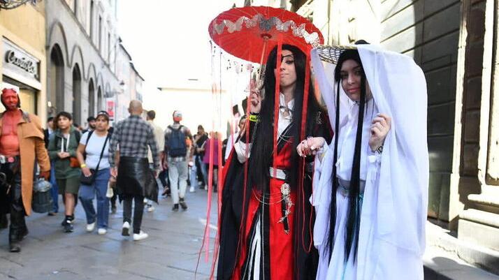 Il festival agrodolce dei negozi. «Ma va bene, è una promozione»
