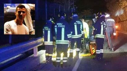 Auto esce di strada, muore un ragazzo di 20 anni