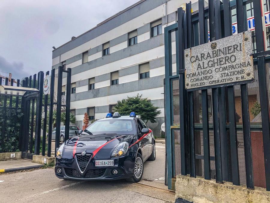
	La caserma dei carabinieri di Alghero

