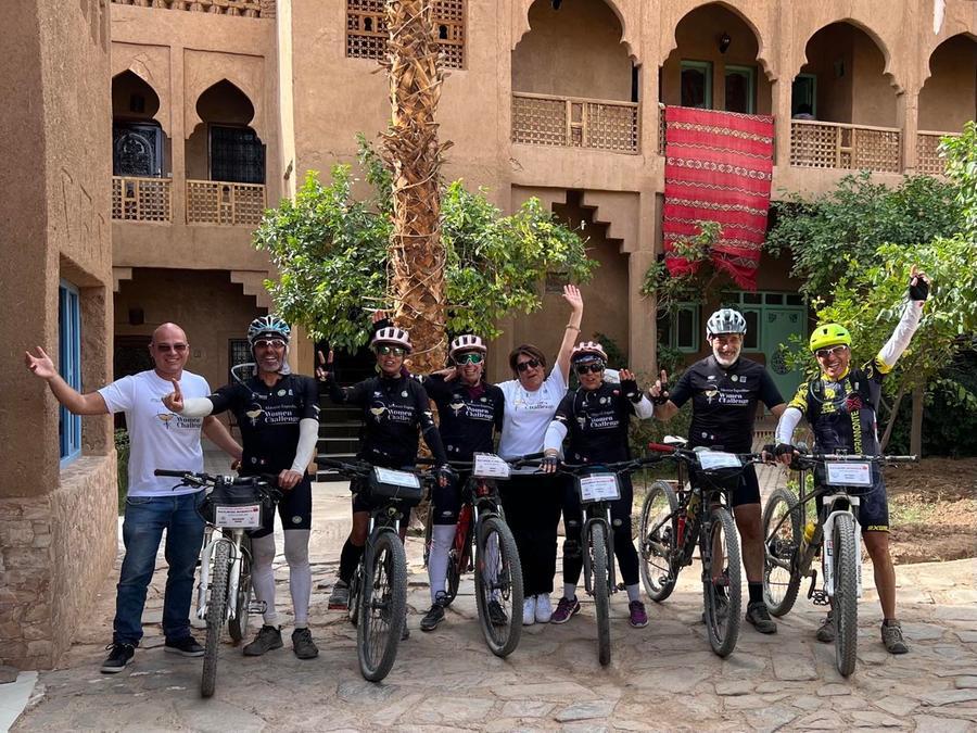 
	Le tre biker durante una tappa del viaggio in Marocco

