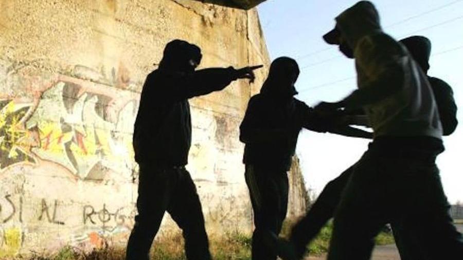 Un'immagine simbolo di bullismo e violenza giovanile