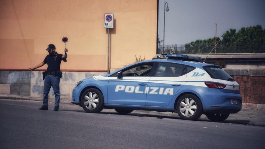 Insegue e tenta di speronare un’auto in Fi-Pi-Li: denunciato