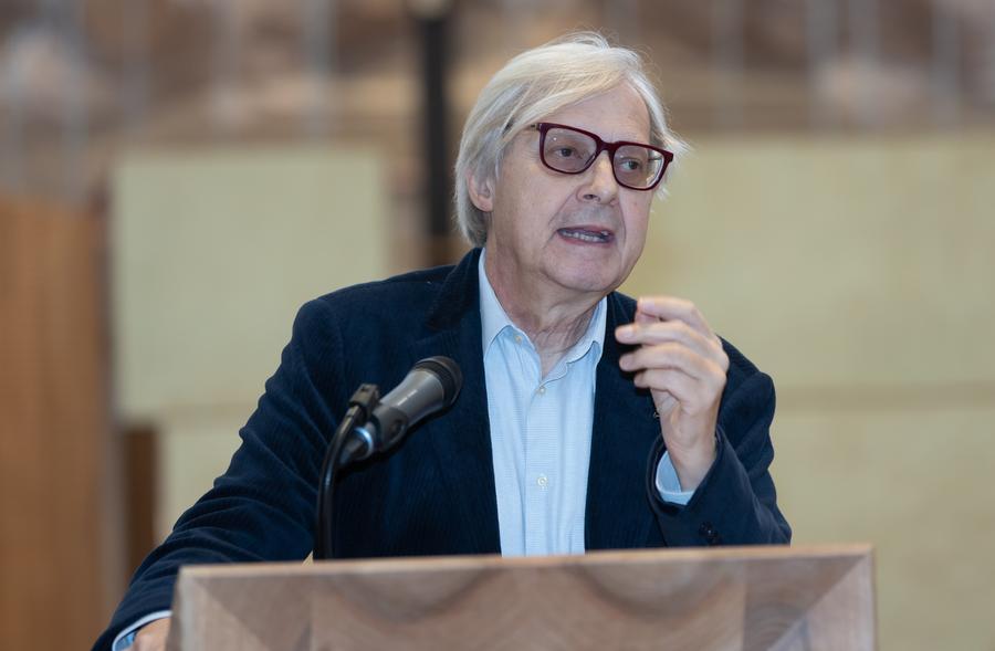 Ferrara mette un piede nel governo: Sgarbi sottosegretario è alla Cultura