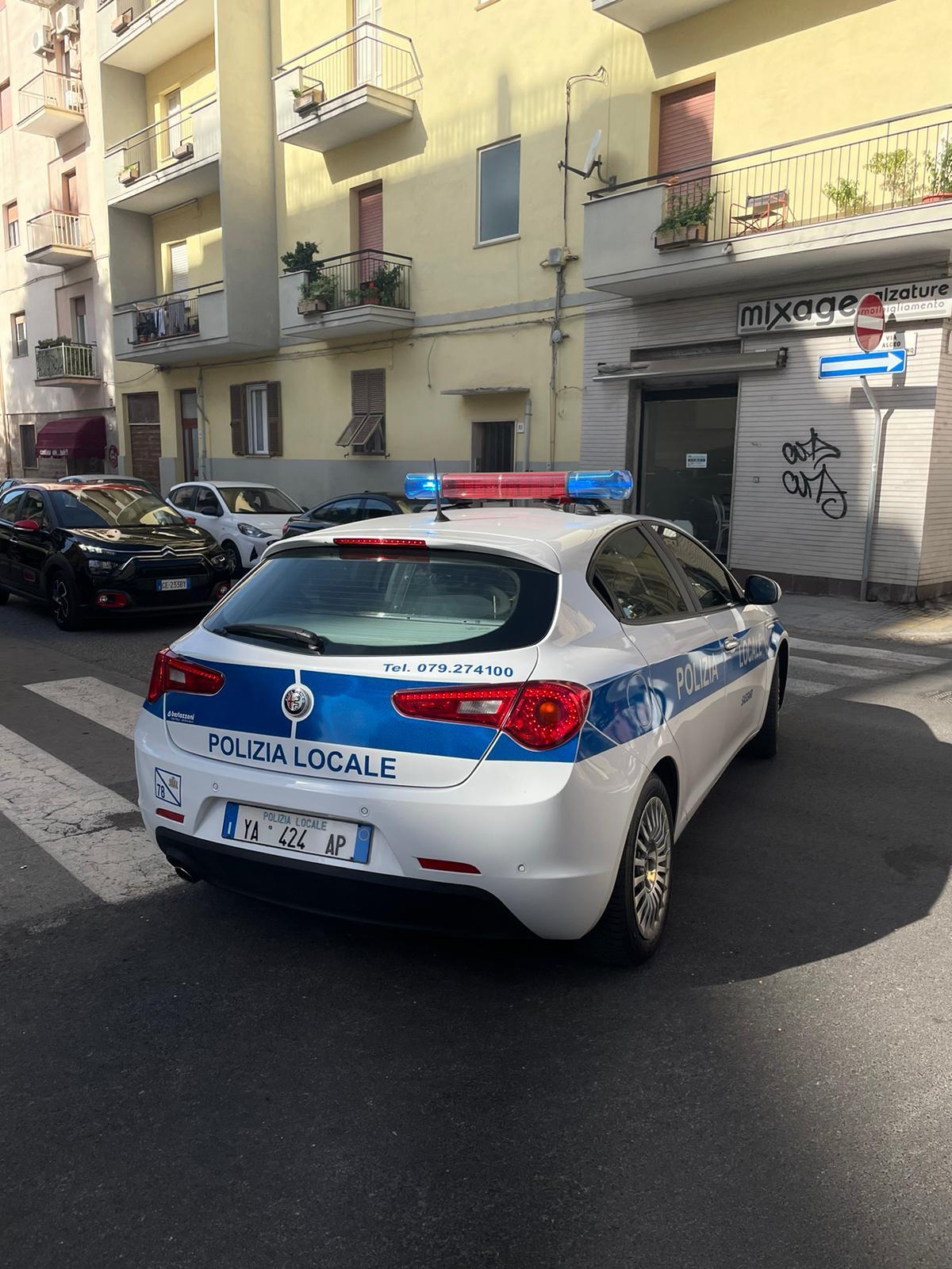 Sassari, bambina di 11 anni investita da un’auto in via Cattalochino 