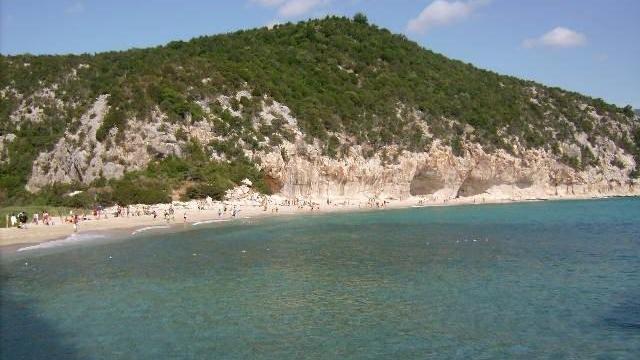 Dorgali, otto mociclisti sorpresi in aree sottoposte a vincolo: multati