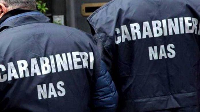 Grosseto, polvere e sporco: chiuso un supermercato