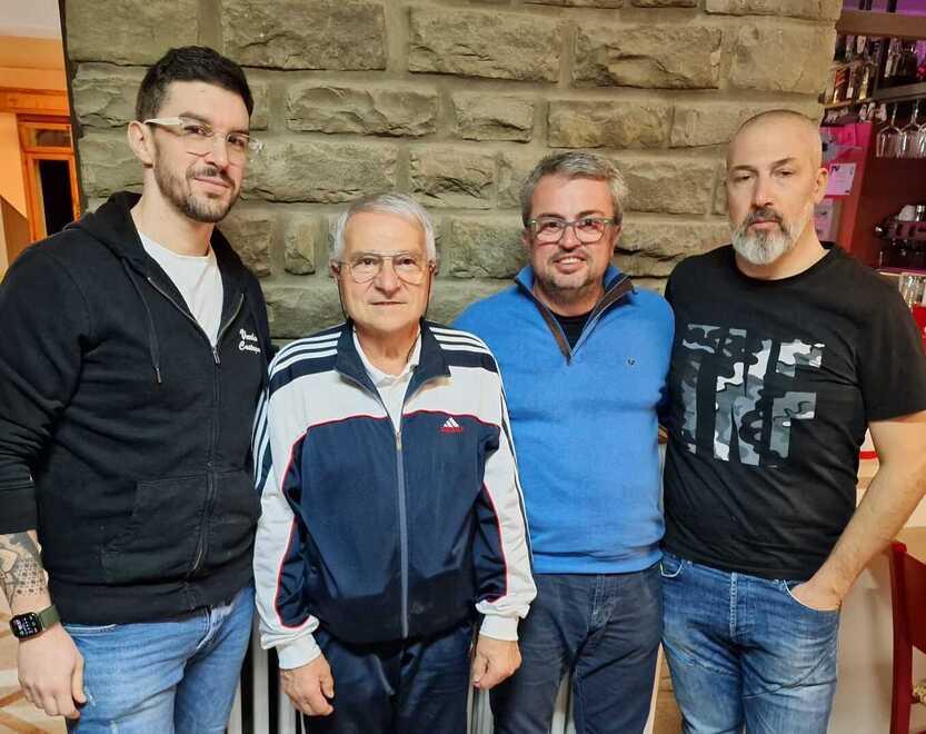 Montecreto. Va in arresto cardiaco per strada: salvato grazie al defibrillatore 