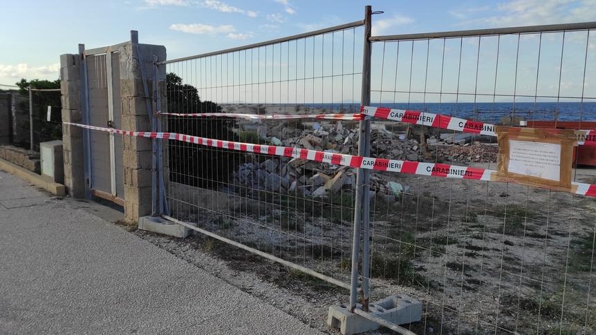 Lido Iride, la procura ha messo i sigilli: il cantiere abbandonato è un ecomostro