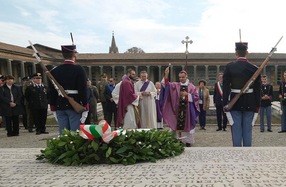 Modena Chiesa virtuosa e sostenibile Il vescovo: «È necessario» 