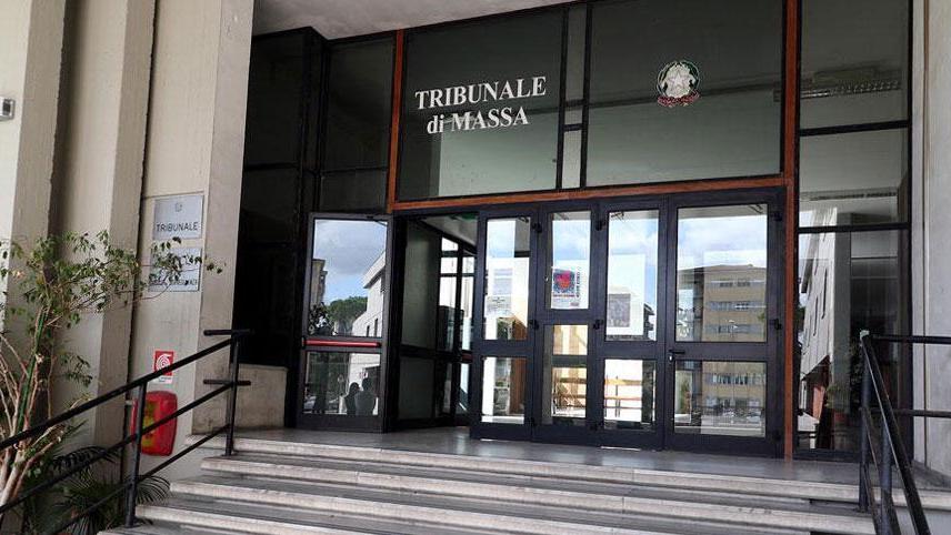 In tribunale a Massa il processo per violenza sessuale nei confronti di una minorenne