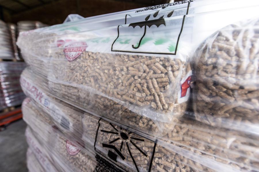 Prezzi del pellet raddoppiati: ecco la guida per risparmiare