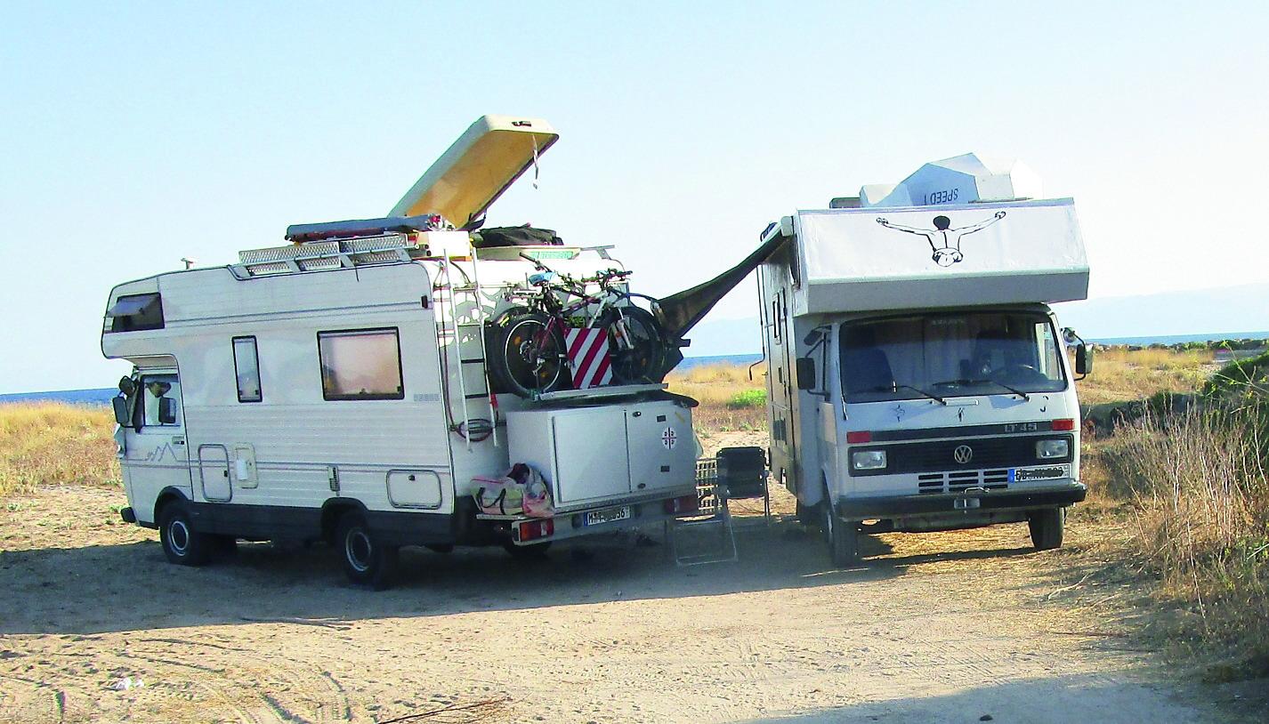 Orosei, stop al turismo selvaggio: pugno duro del Comune contro i camperisti abusivi