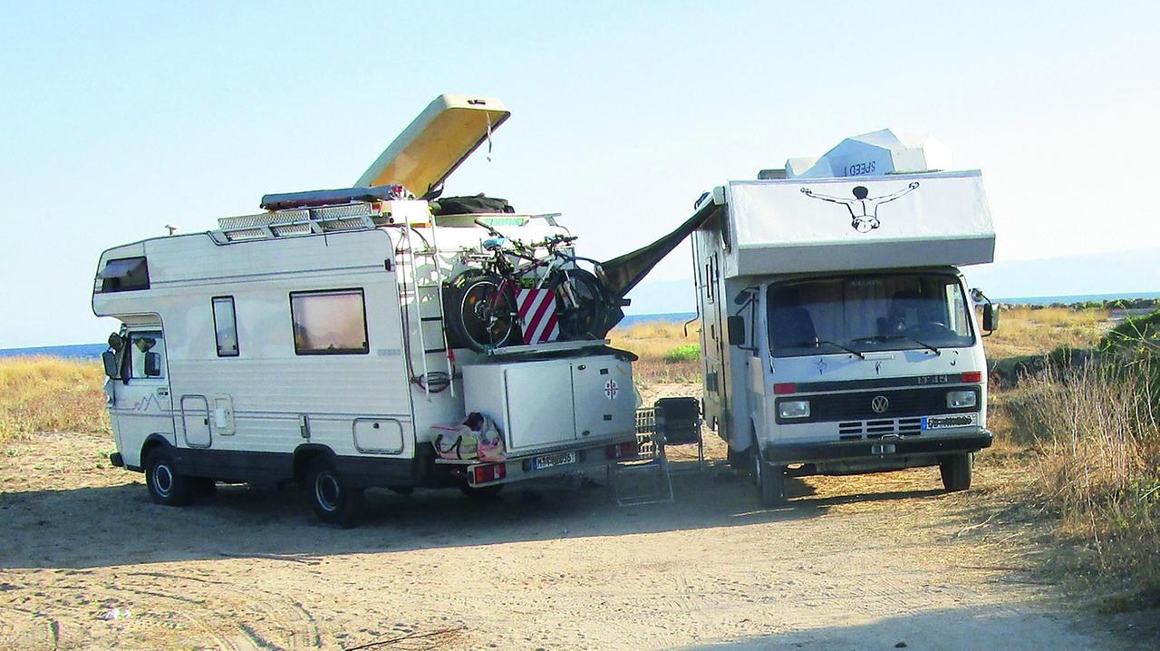 Orosei, stop al turismo selvaggio: pugno duro del Comune contro i camperisti abusivi