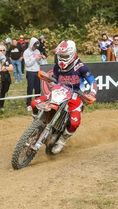 Motoclub Amx dominante a Gaggio Montano