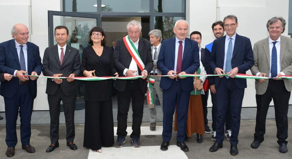 Sassuolo. «Qui c’è il futuro del distretto» 