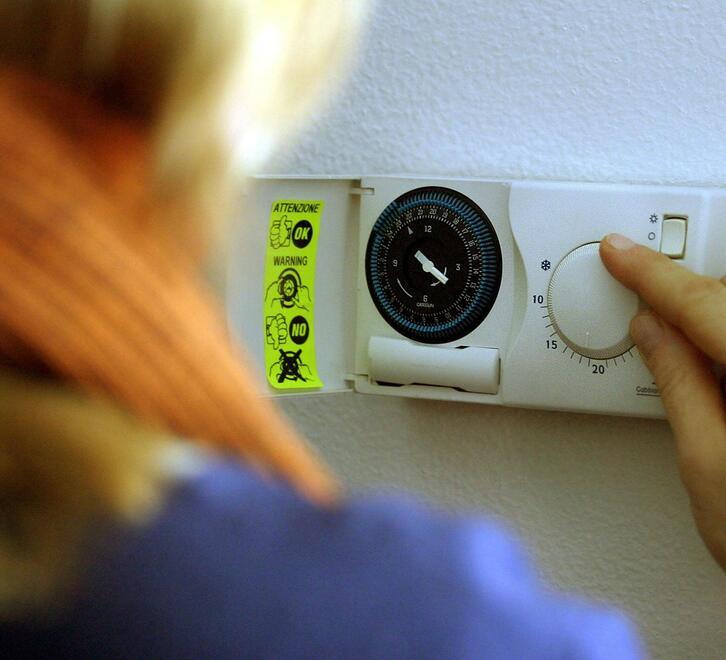 Ferrara, gli impianti termici si possono accendere ma il caldo li tiene “off”