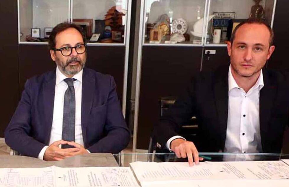 A sinistra il sindaco Francesco Persiani e a destra Marco Guidi assessore ai lavori pubblici e candidato a sindaco da Fratelli d’Italia