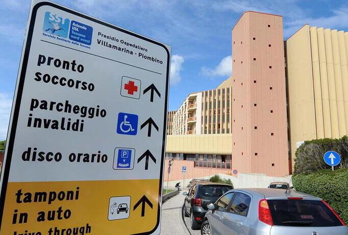 Nella foto, l’ingresso del pronto soccorso all’ospedale di Villamarina a Piombino