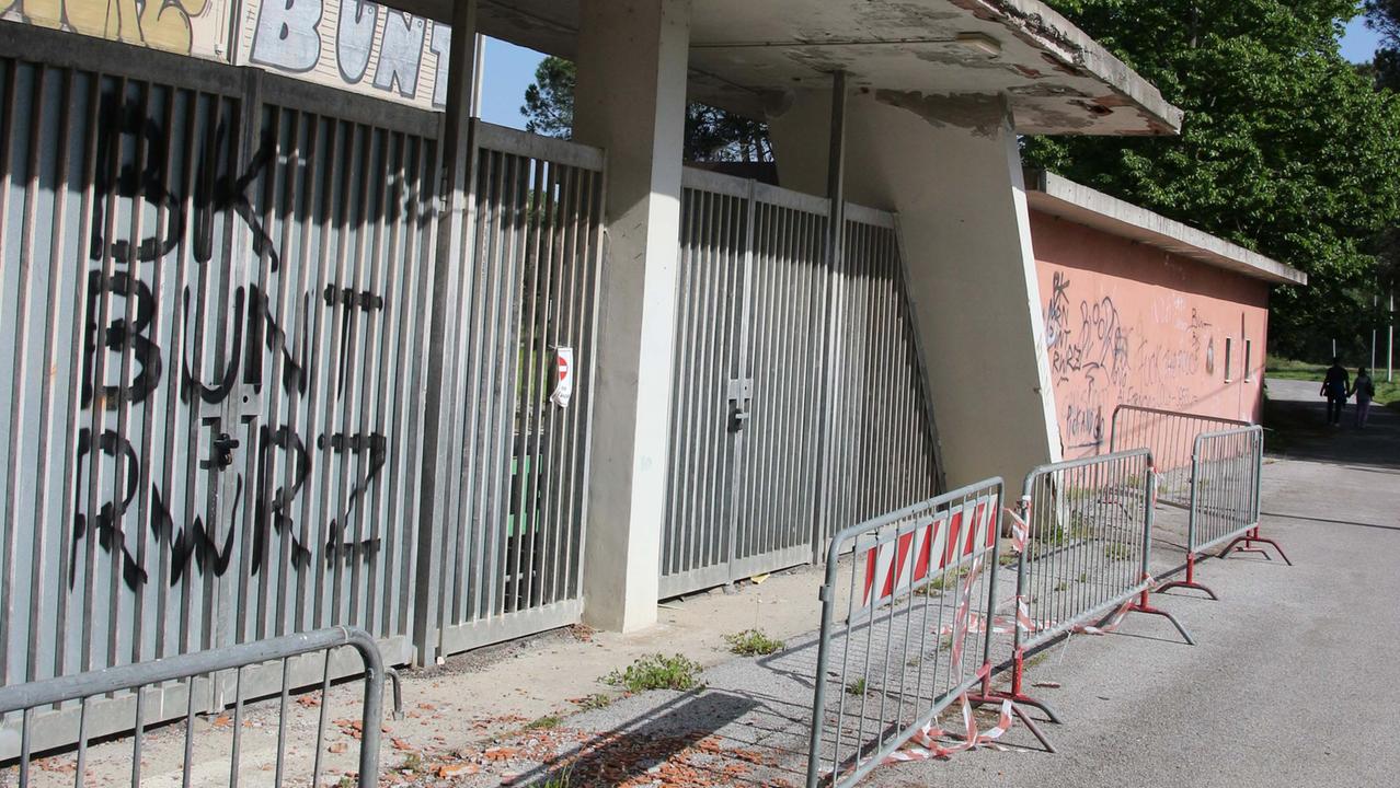 Al via i lavori allo stadio Ferracci: «Qui le partite del calcio cittadino»