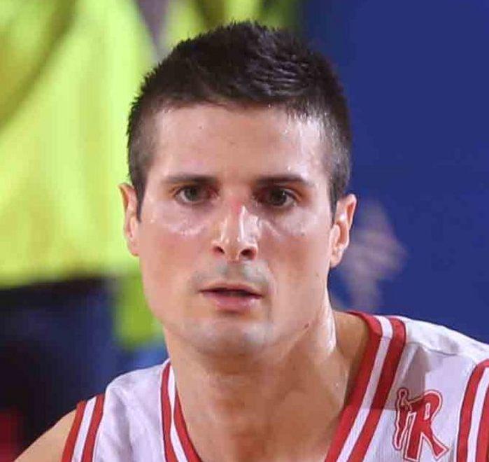 In due per il ruolo di capitano