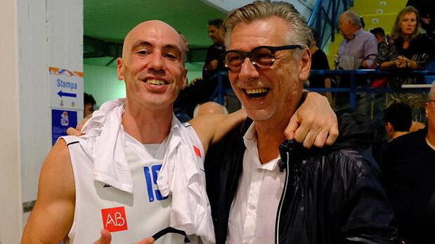 Nella foto, Giovanni Bruni insieme al dirigente Elio Parietti