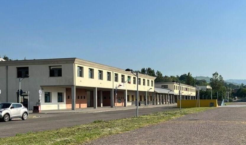 Sassuolo. Polo scolastico, caos traffico «Pericoloso, servono controlli» 