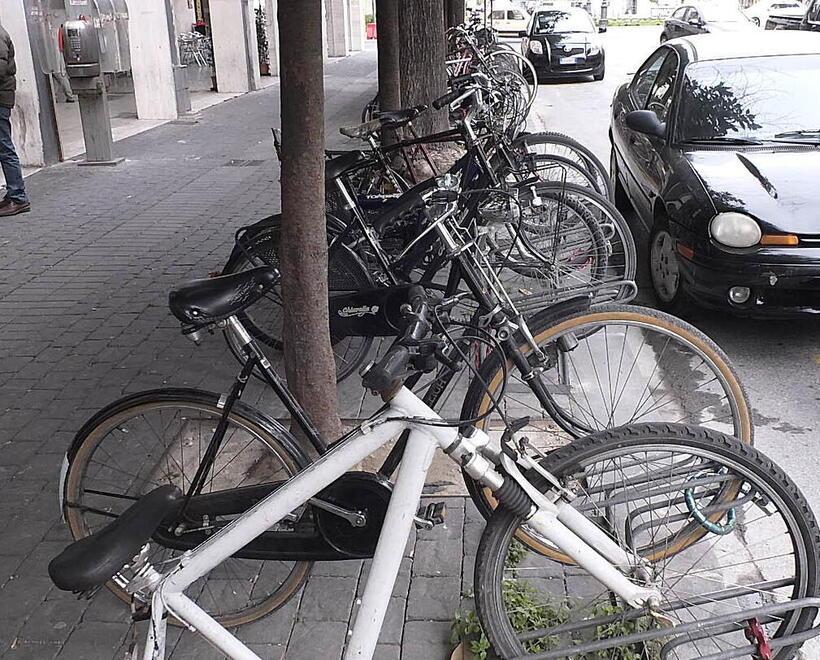 Acquista una bicicletta rubata. «Ne avevo bisogno per lavorare» 