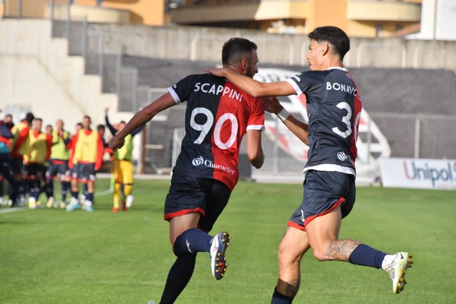 La Torres ritrova la vittoria, Montevarchi battuto 2-1