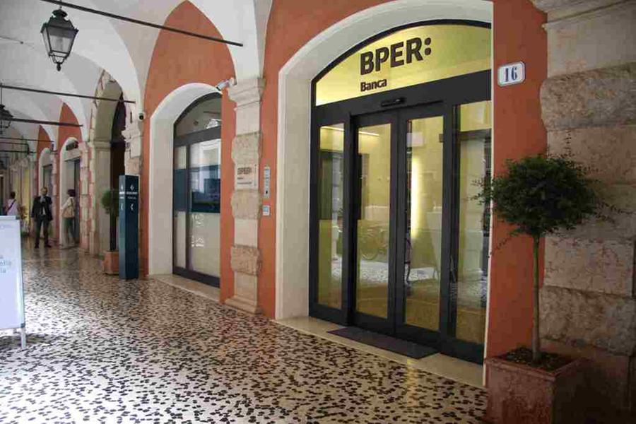 Bper al 100% su Carige, ma non chiude la porta al Monte dei Paschi. I soci approvano la fusione.