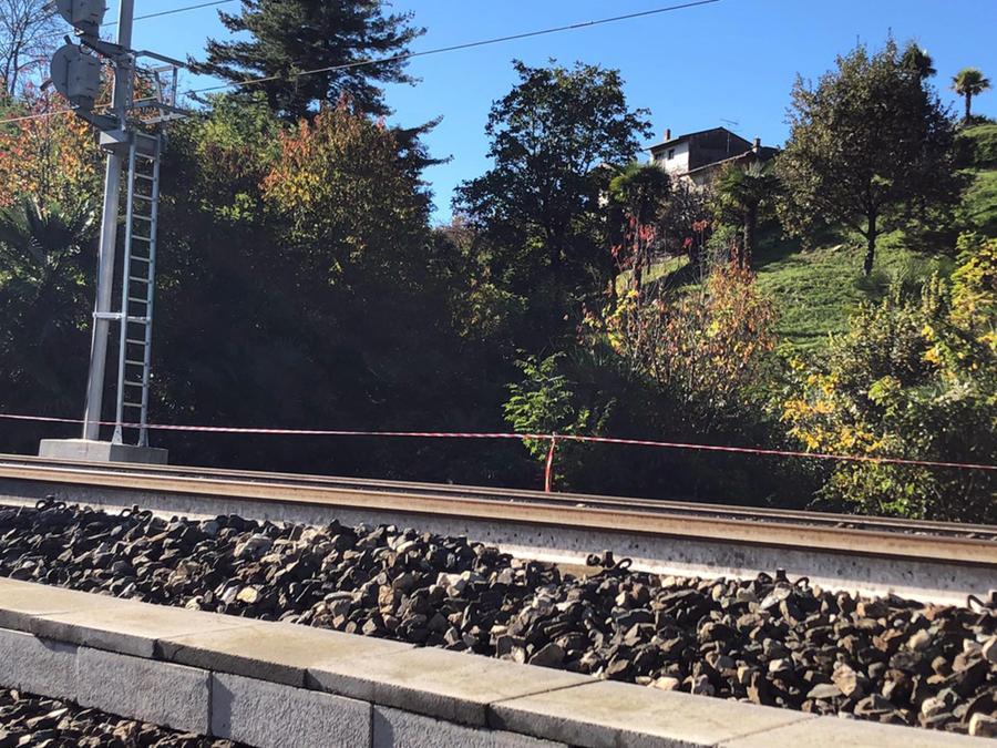 17enne Muore Travolto Da Un Treno Merci, Stava Scappando Dai ...