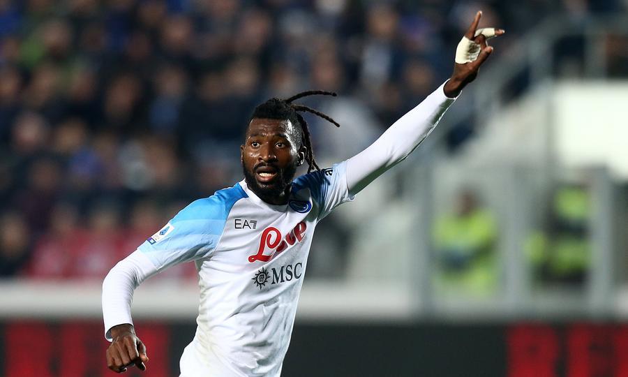 Il Napoli rimonta, sbanca Bergamo e va in fuga
