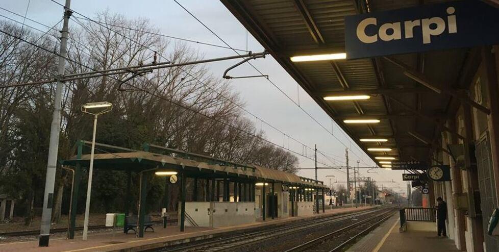 Carpi. I pendolari bocciano i treni «Più corse di sera e nei weekend» 