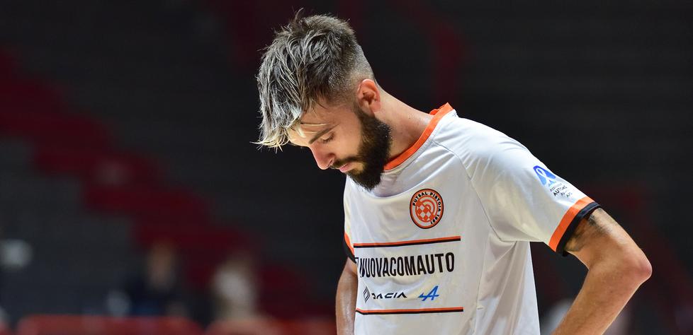 Futsal, una brutta batosta a Dosson