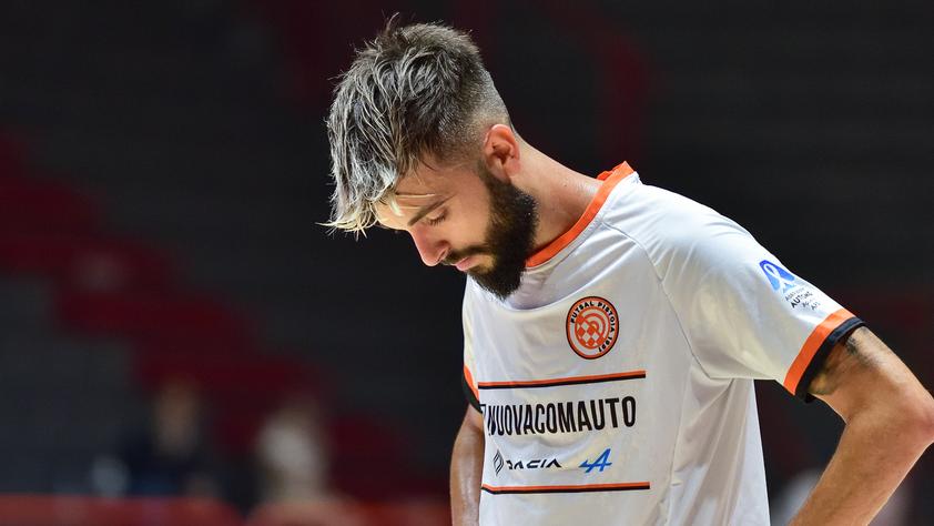 Futsal, una brutta batosta a Dosson