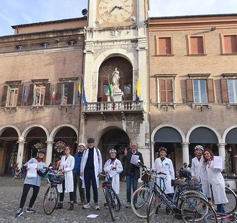 Modena La staffetta dei pediatri contro lo smog 