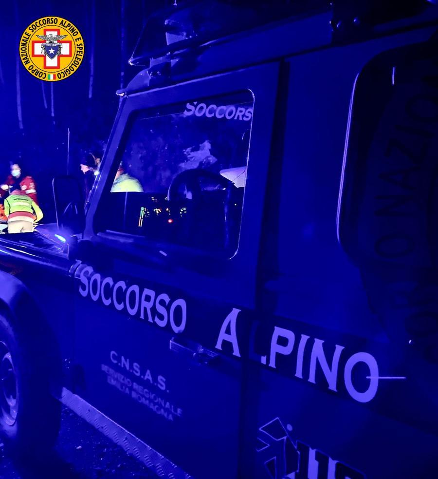 Si ferisce a una gamba durante l’escursione, soccorso un 55enne