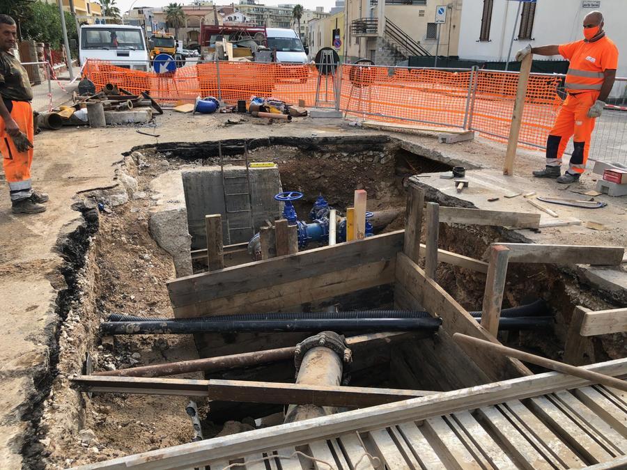 Lavori Abbanoa: 6 quartieri senza acqua a Sassari domenica 13 novembre